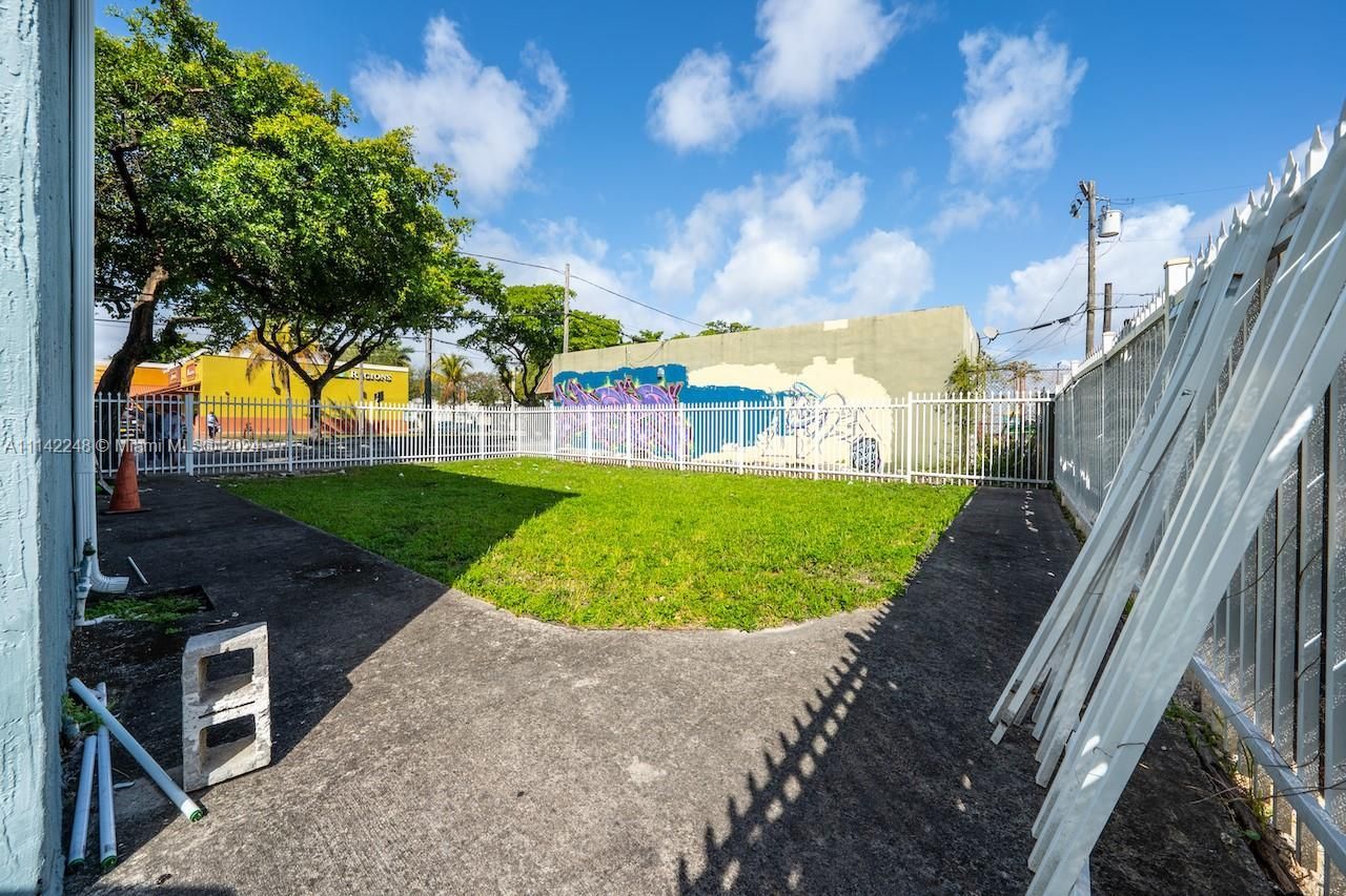 1525 NW 3rd Ave, Miami, FL 33136 Photo