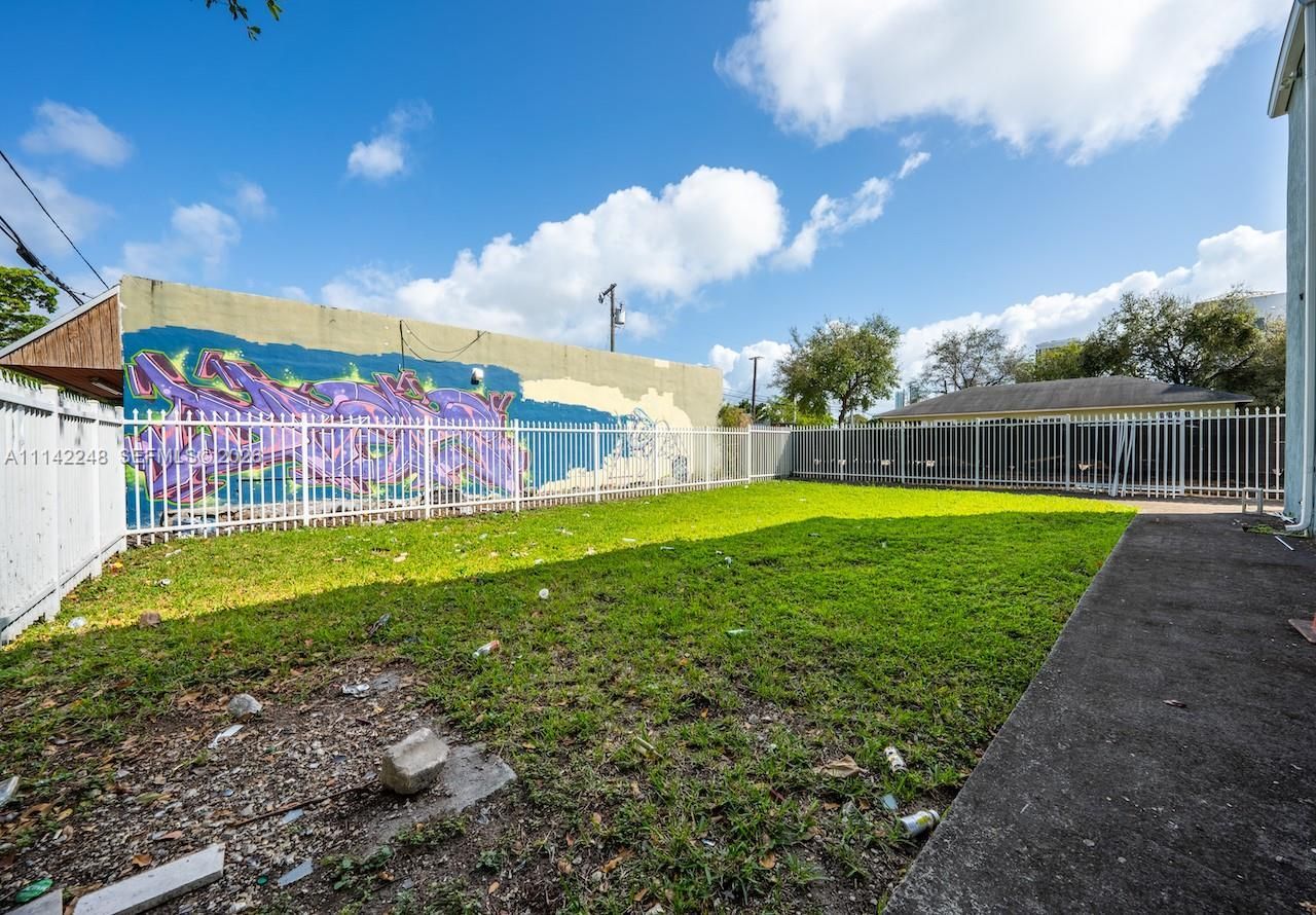 1525 NW 3rd Ave, Miami, FL 33136 Photo