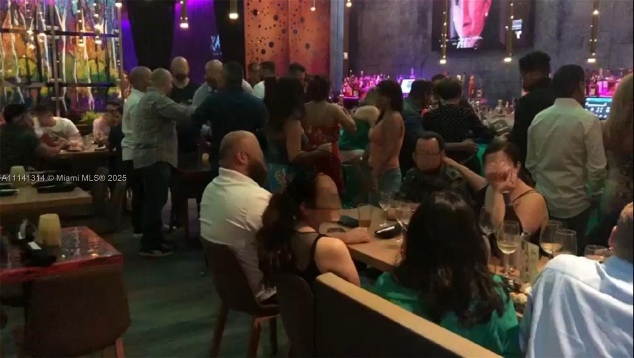 Miracle Mile- Restaurant For Sale, Coral Gables, FL 33134 Photo