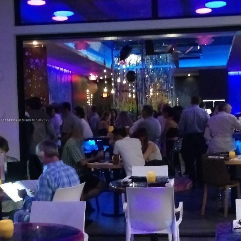 Miracle Mile- Restaurant For Sale, Coral Gables, FL 33134 Photo
