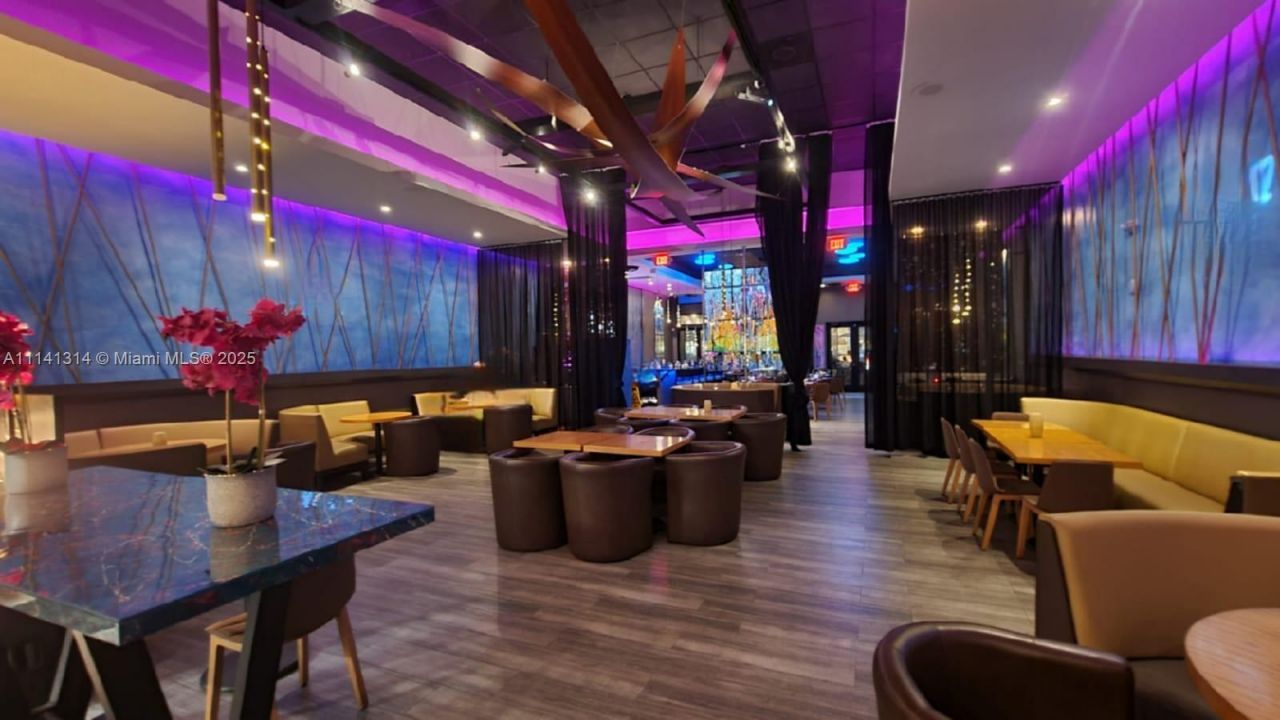 Miracle Mile- Restaurant For Sale, Coral Gables, FL 33134 Photo