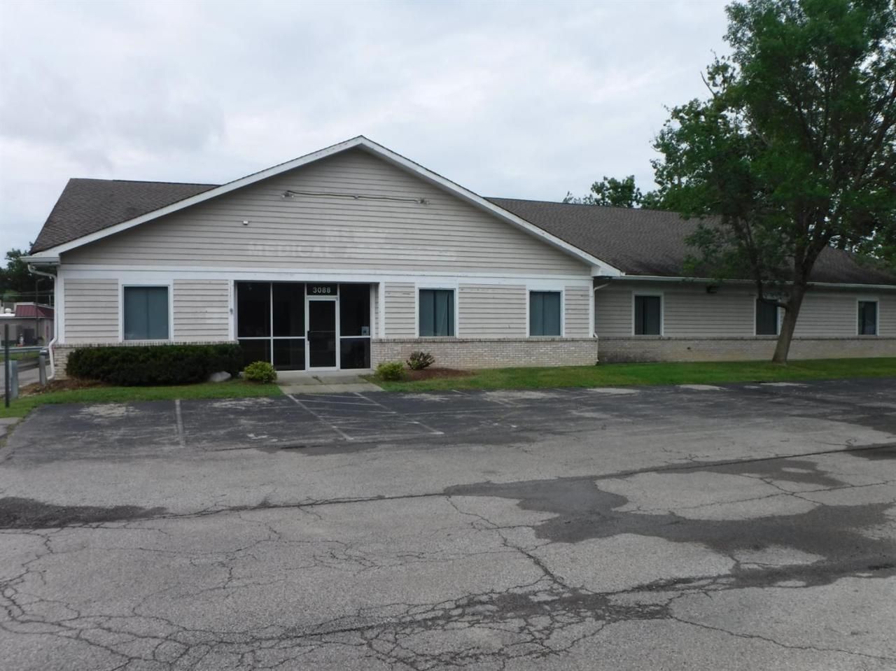 3088 Angel Drive, Bethel, OH 45106 Main Photo