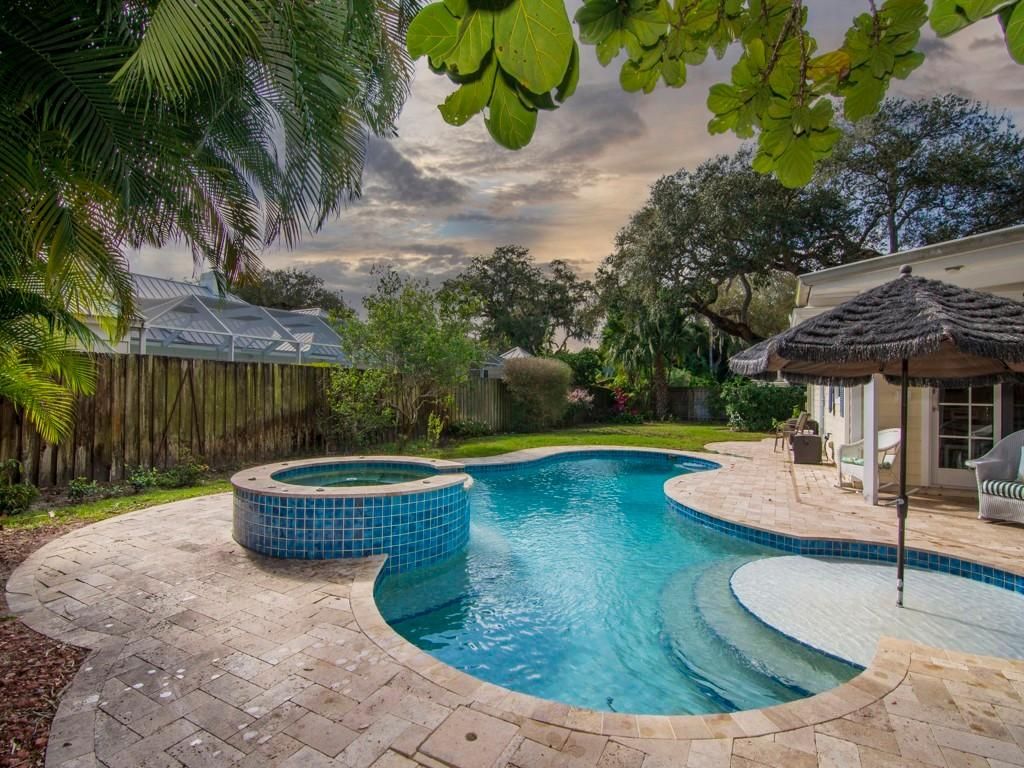 726 Flamevine Lane, Vero Beach, FL 32963 Photo