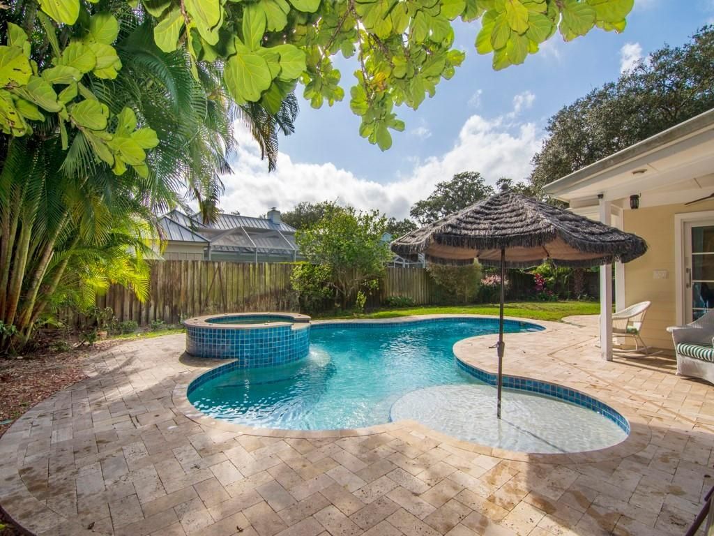 726 Flamevine Lane, Vero Beach, FL 32963 Photo