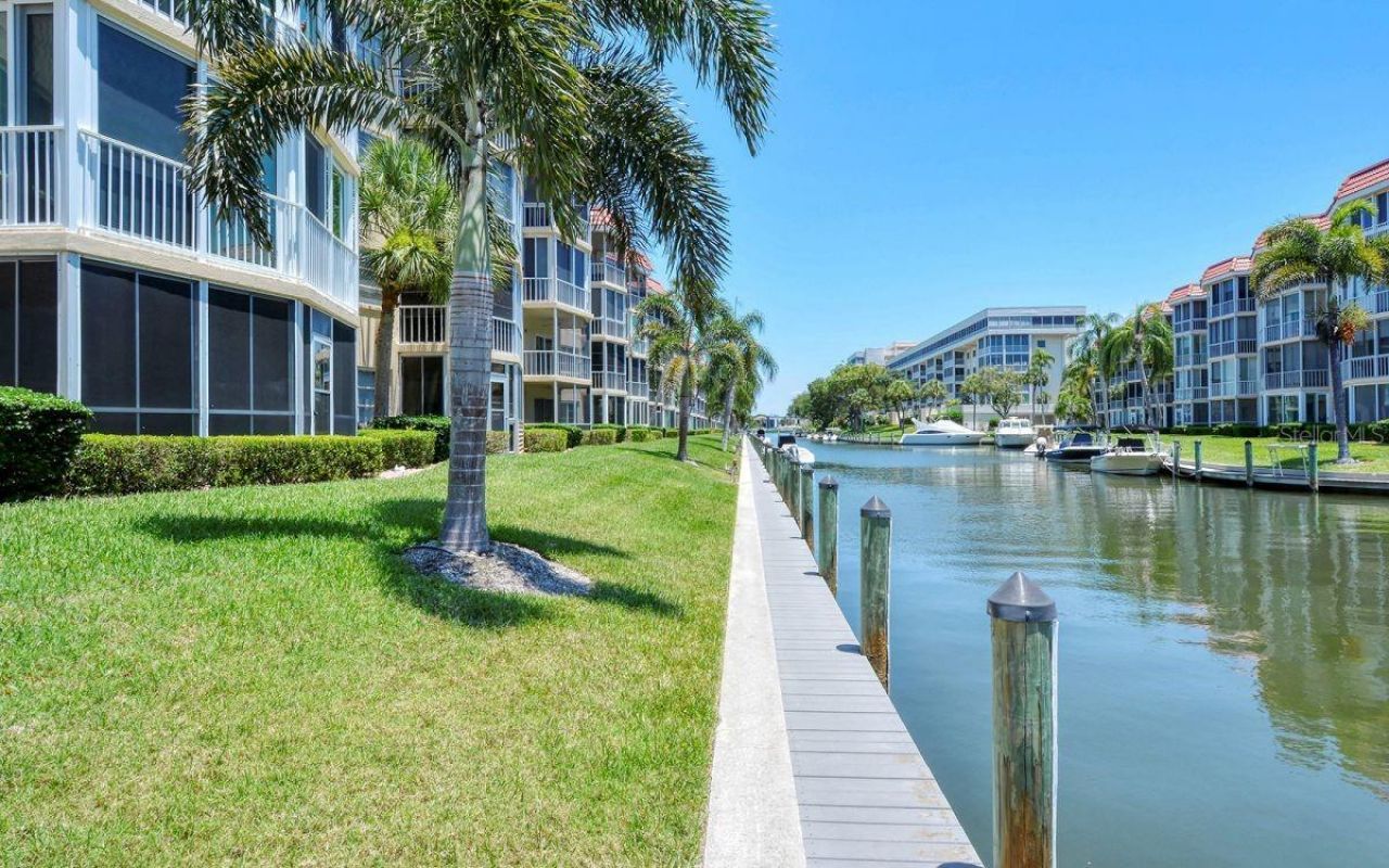1250 N Portofino Drive, Unit 102MAR, Sarasota, FL 34242 Photo