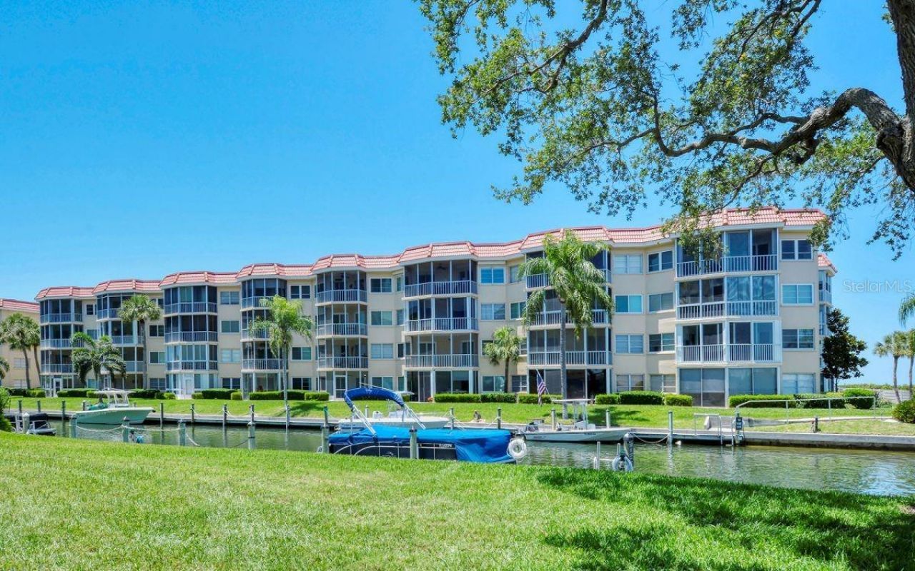 1250 N Portofino Drive, Unit 102MAR, Sarasota, FL 34242 Photo