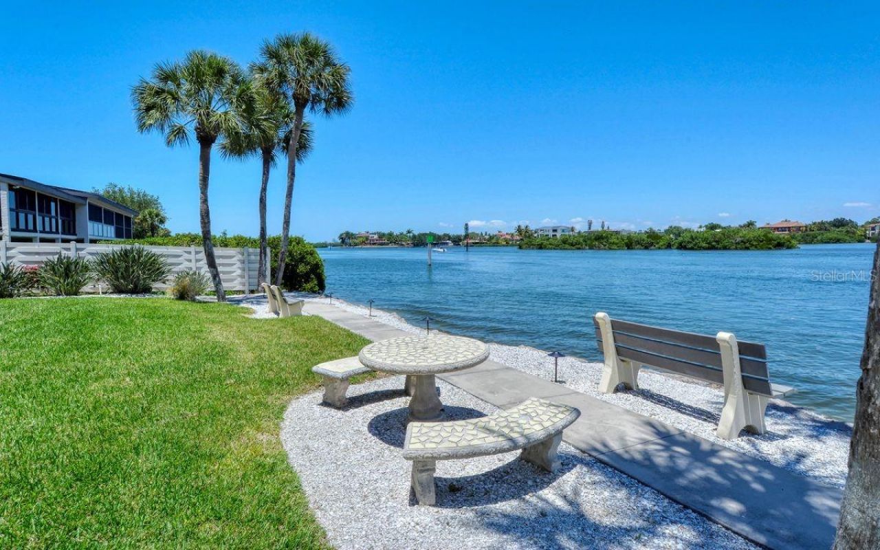 1250 N Portofino Drive, Unit 102MAR, Sarasota, FL 34242 Photo