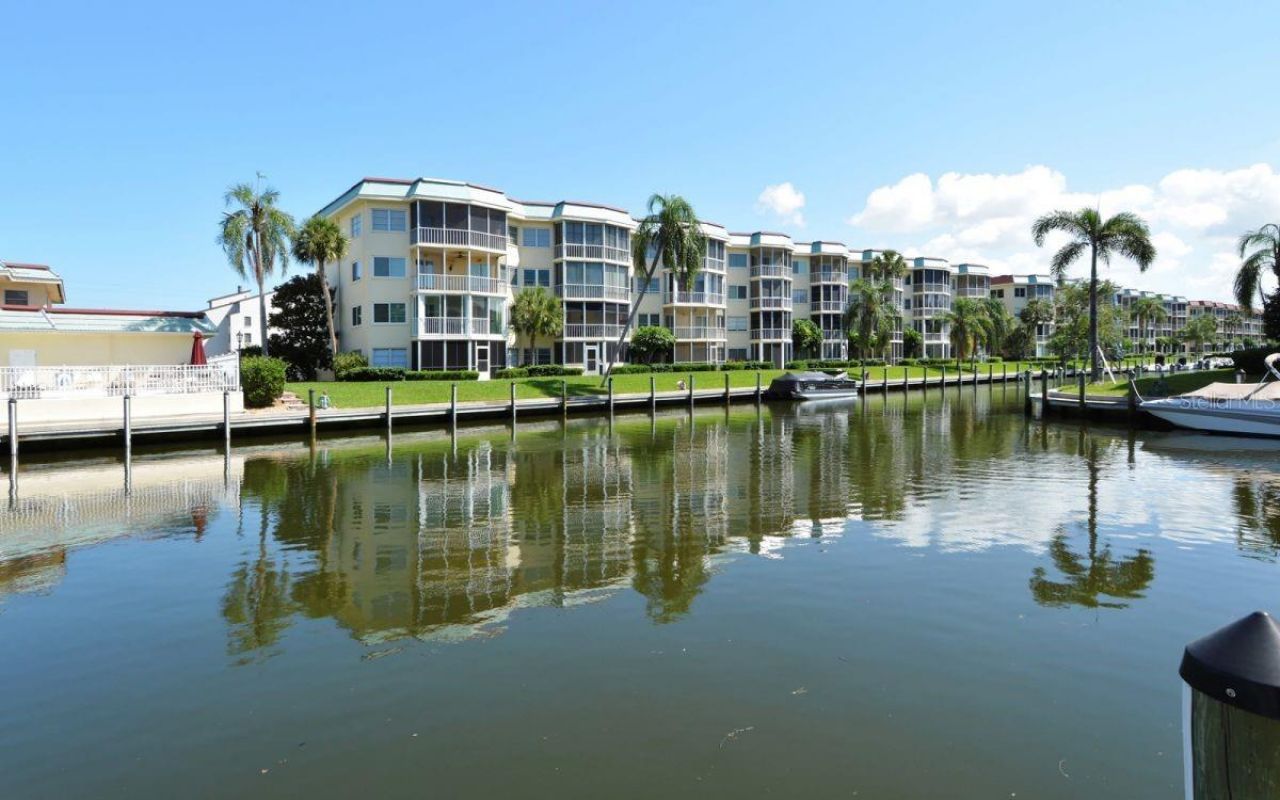 1250 N Portofino Drive, Unit 102MAR, Sarasota, FL 34242 Photo