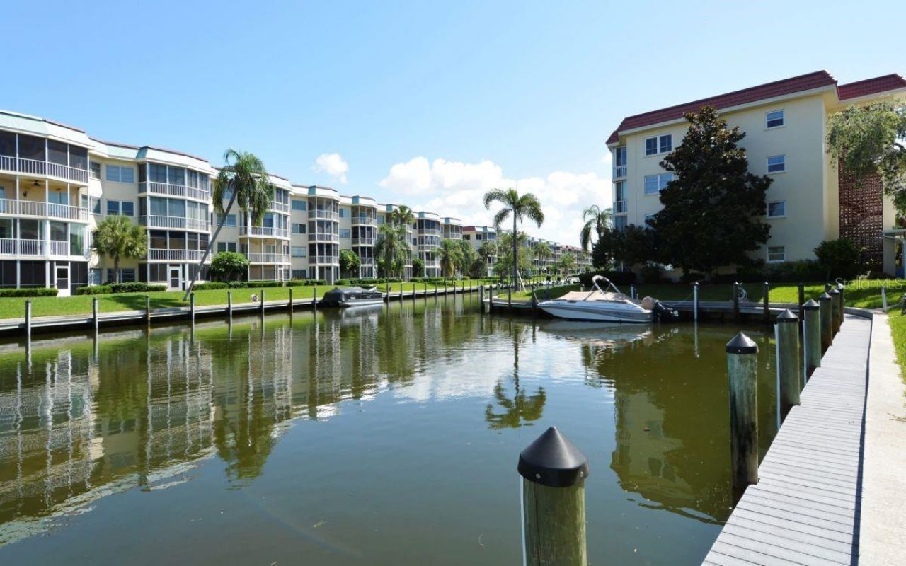 1250 N Portofino Drive, Unit 102MAR, Sarasota, FL 34242 Photo