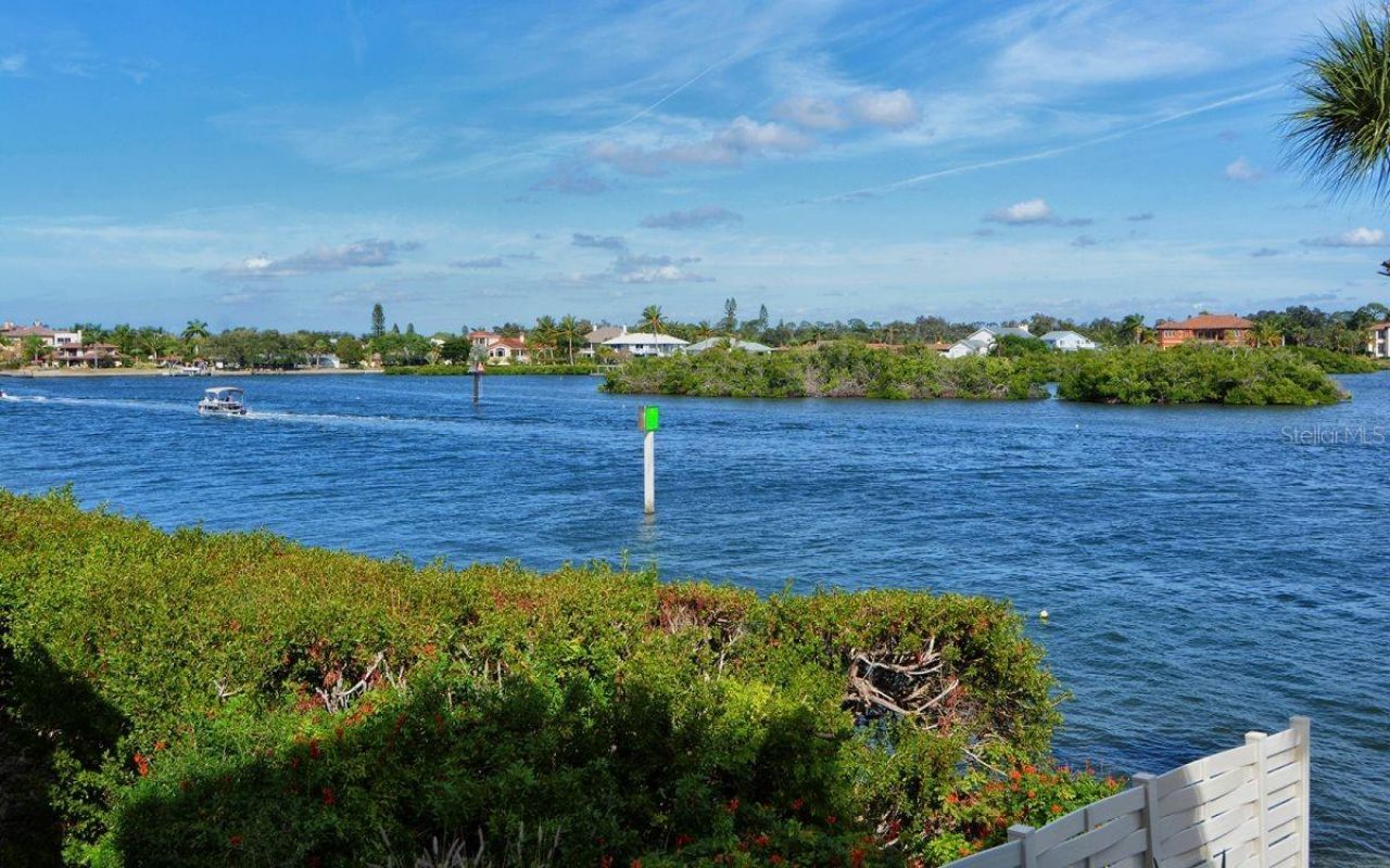 1250 N Portofino Drive, Unit 102MAR, Sarasota, FL 34242 Photo