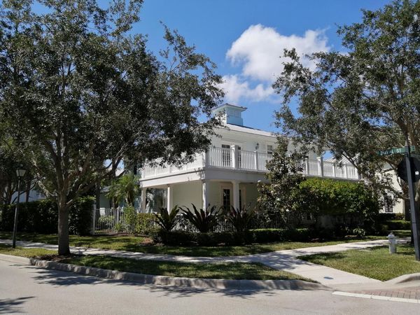 1429 Windley Key Way, Jupiter, FL 33458