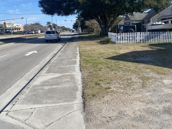 2311 Arendell Street, Morehead City, NC 28557