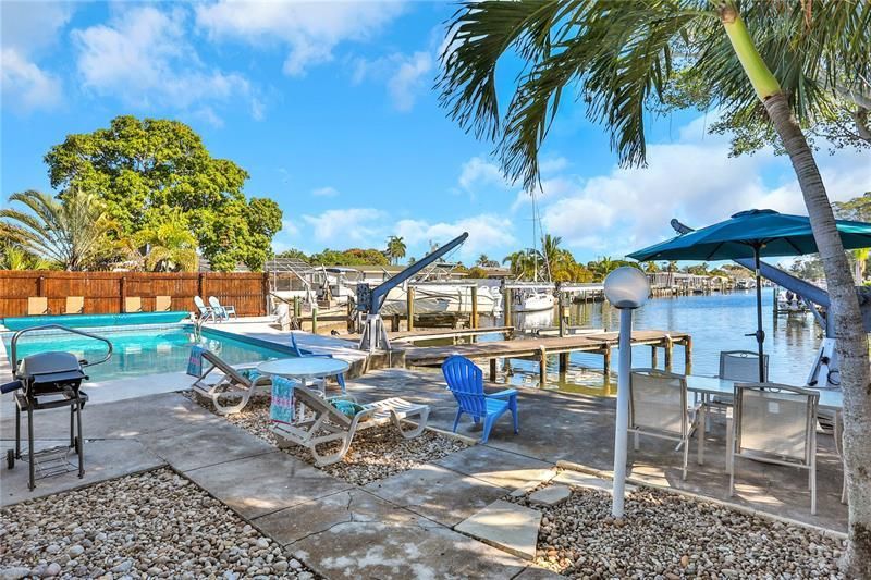 4315 Royal Palm Drive, Bradenton, FL 34210 Photo