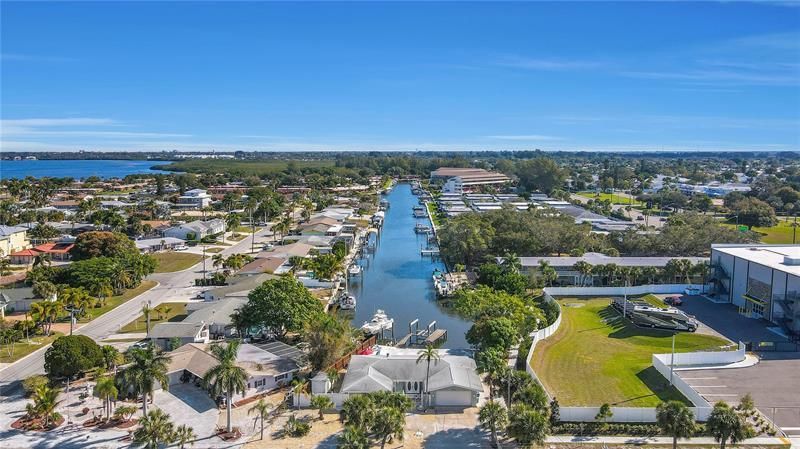 4315 Royal Palm Drive, Bradenton, FL 34210 Photo