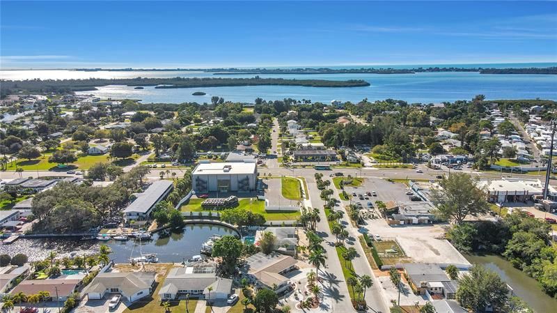 4315 Royal Palm Drive, Bradenton, FL 34210 Photo