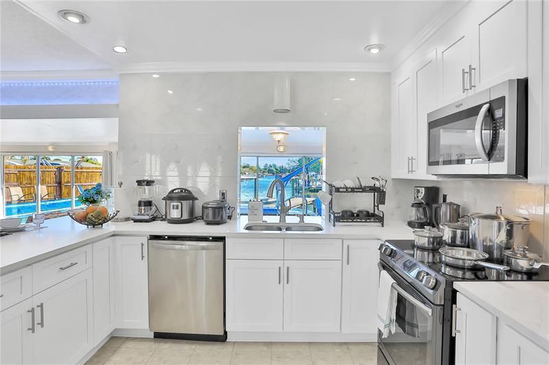 4315 Royal Palm Drive, Bradenton, FL 34210 Photo