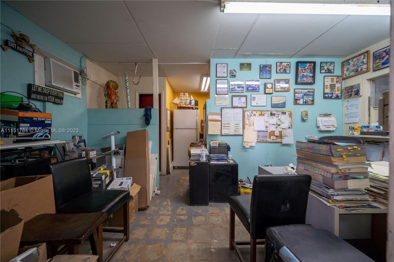 1040 E 26th Street, Hialeah, FL 33013 Photo