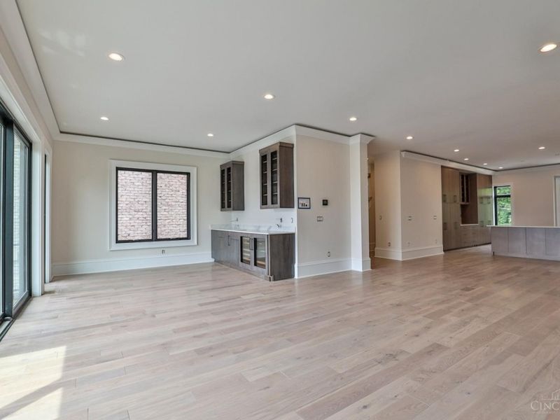 325 Oregon Street, Unit 10, Cincinnati, OH 45202 Photo 16