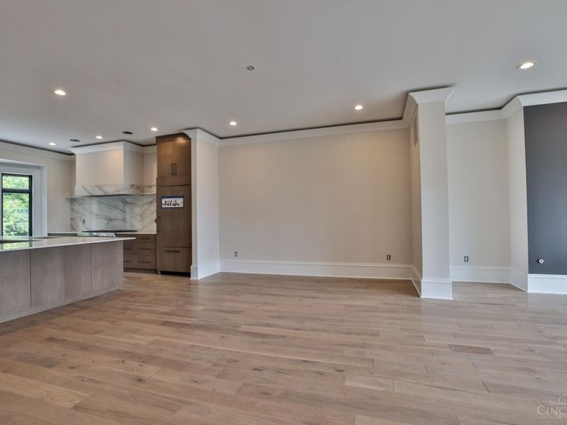 325 Oregon Street, Unit 10, Cincinnati, OH 45202 Photo 20