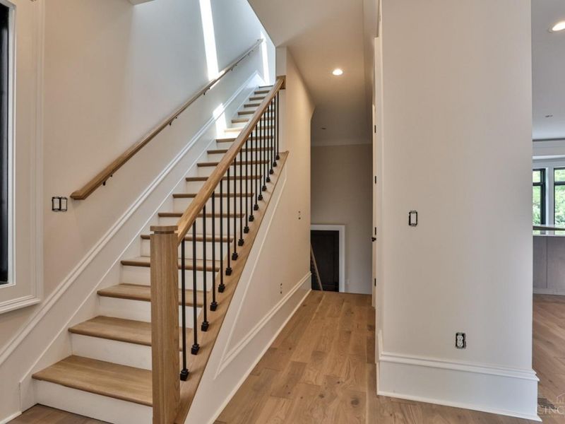 325 Oregon Street, Unit 10, Cincinnati, OH 45202 Photo 31