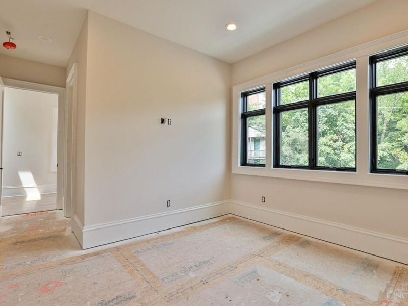 325 Oregon Street, Unit 10, Cincinnati, OH 45202 Photo 40