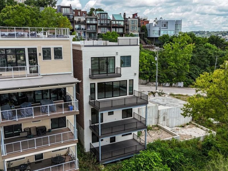 325 Oregon Street, Unit 10, Cincinnati, OH 45202 Photo 61