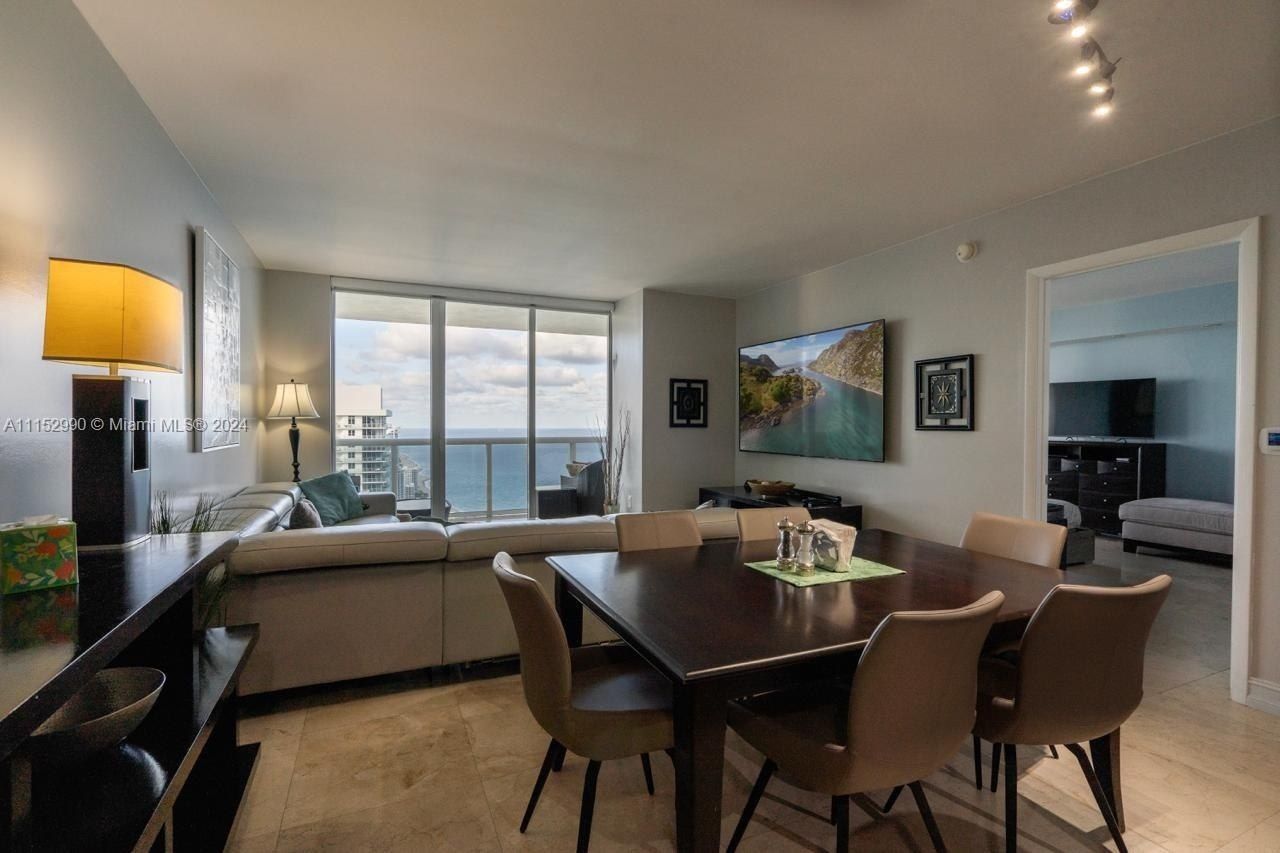 1830 Ocean Dr, Unit 4710, Hallandale Beach, FL 33009 Photo