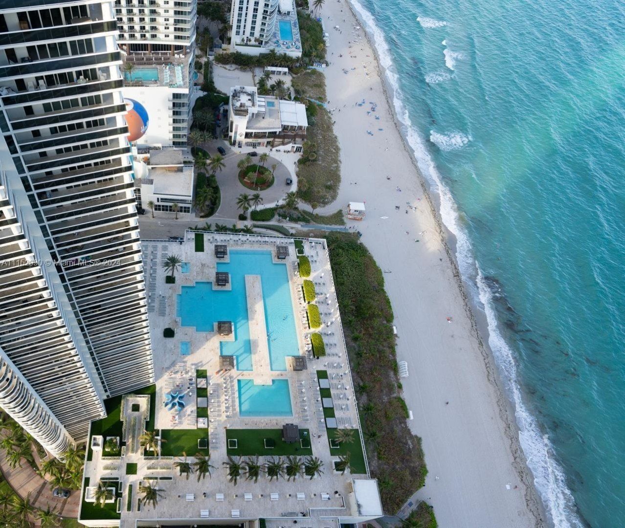 1830 Ocean Dr, Unit 4710, Hallandale Beach, FL 33009 Photo