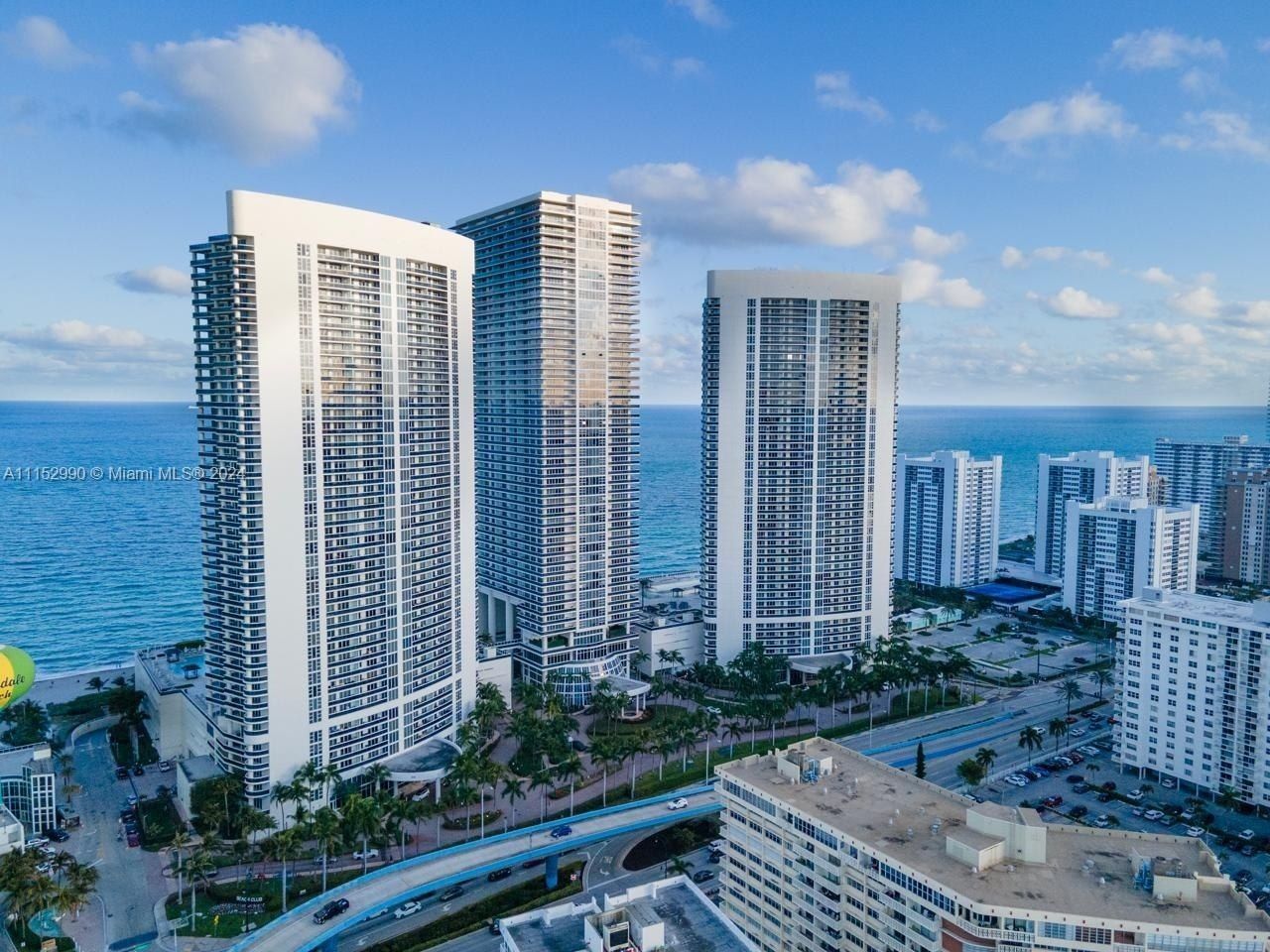 1830 Ocean Dr, Unit 4710, Hallandale Beach, FL 33009 Photo