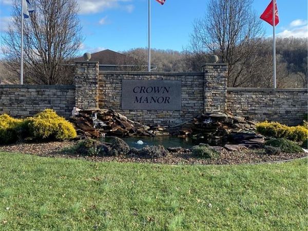 Crown Manor, Mineral Wells, WV 26150
