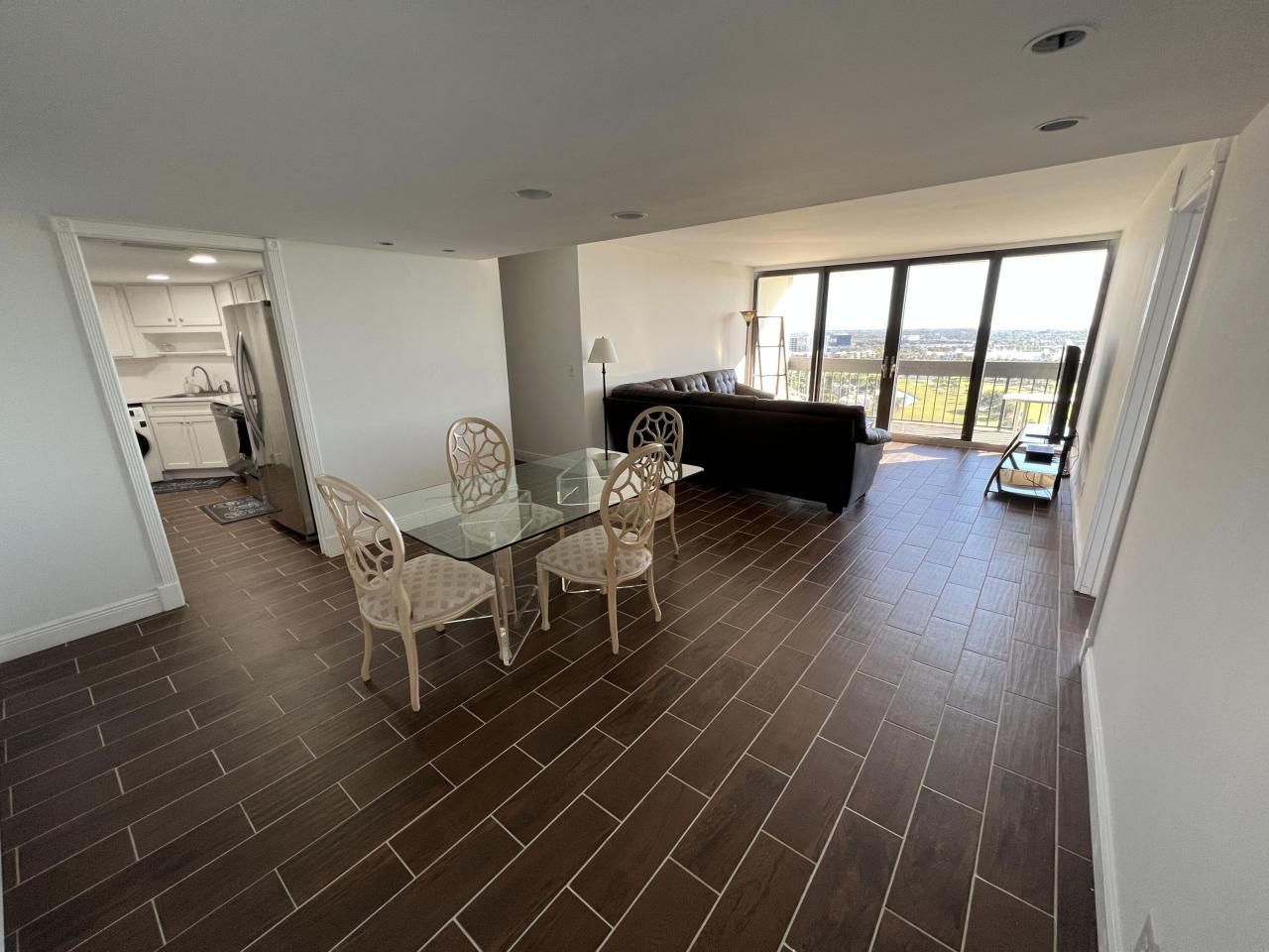 2400 Presidential Way, Unit Ph5, West Palm Beach, FL 33401 Photo