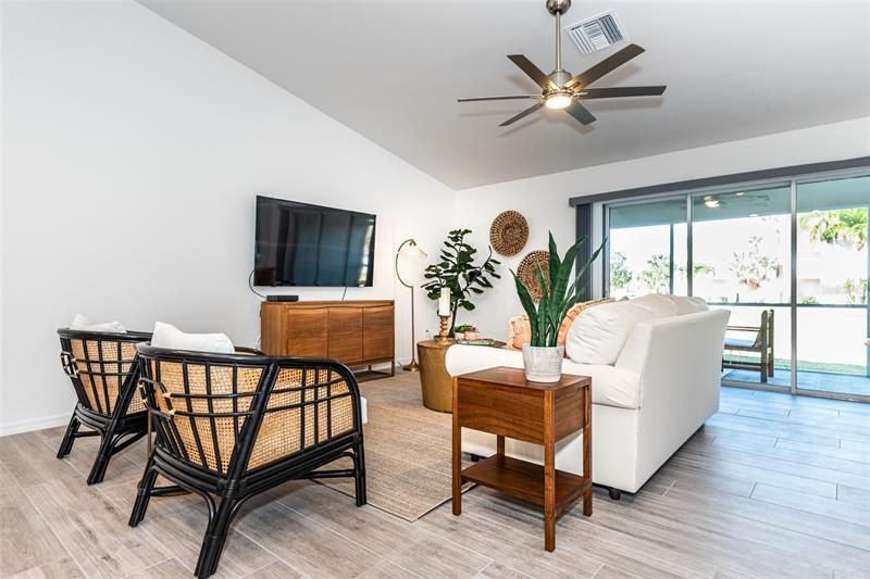 219 Lewis Circle, Unit 112, Punta Gorda, FL 33950 Photo