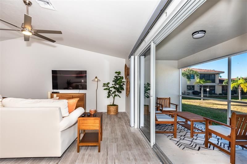 219 Lewis Circle, Unit 112, Punta Gorda, FL 33950 Photo