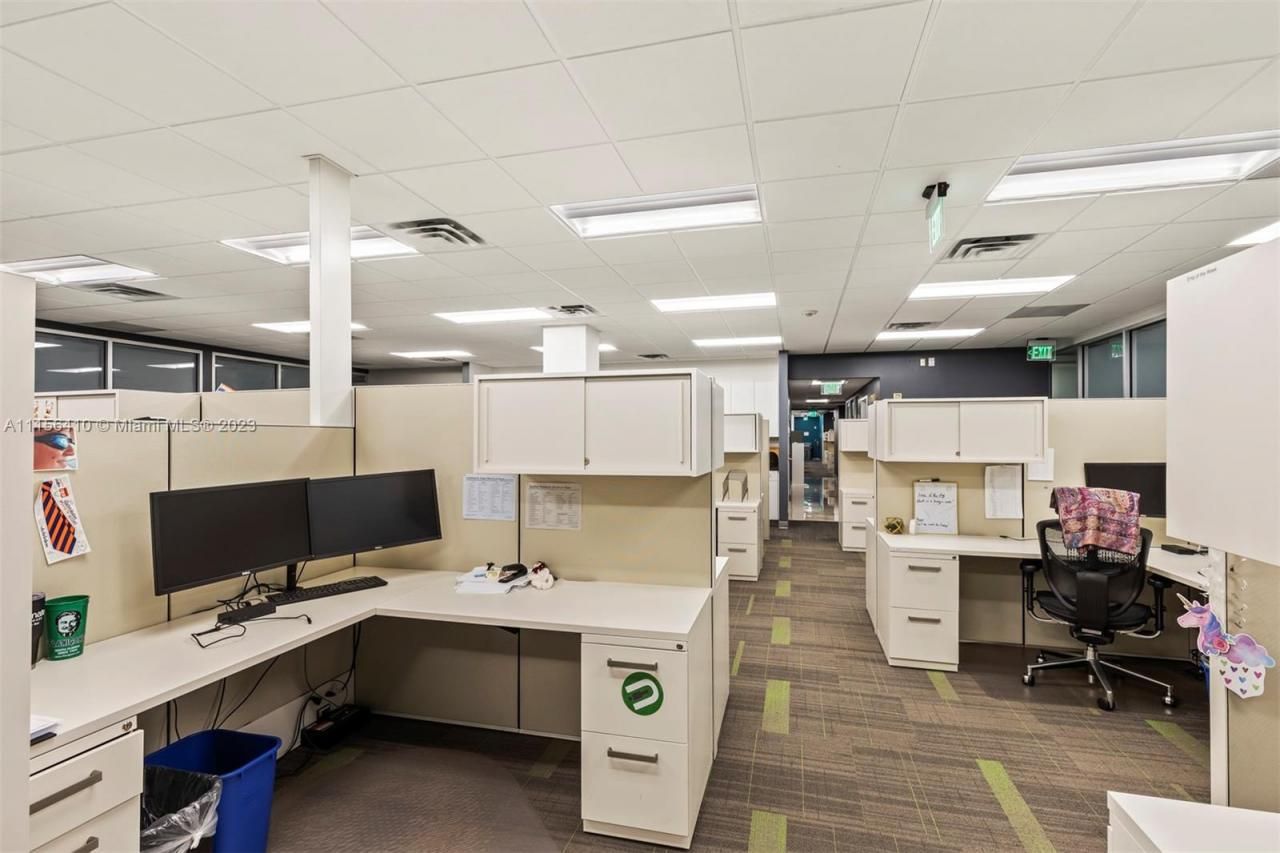 1455 N Park Dr, Weston, FL 33326 Photo