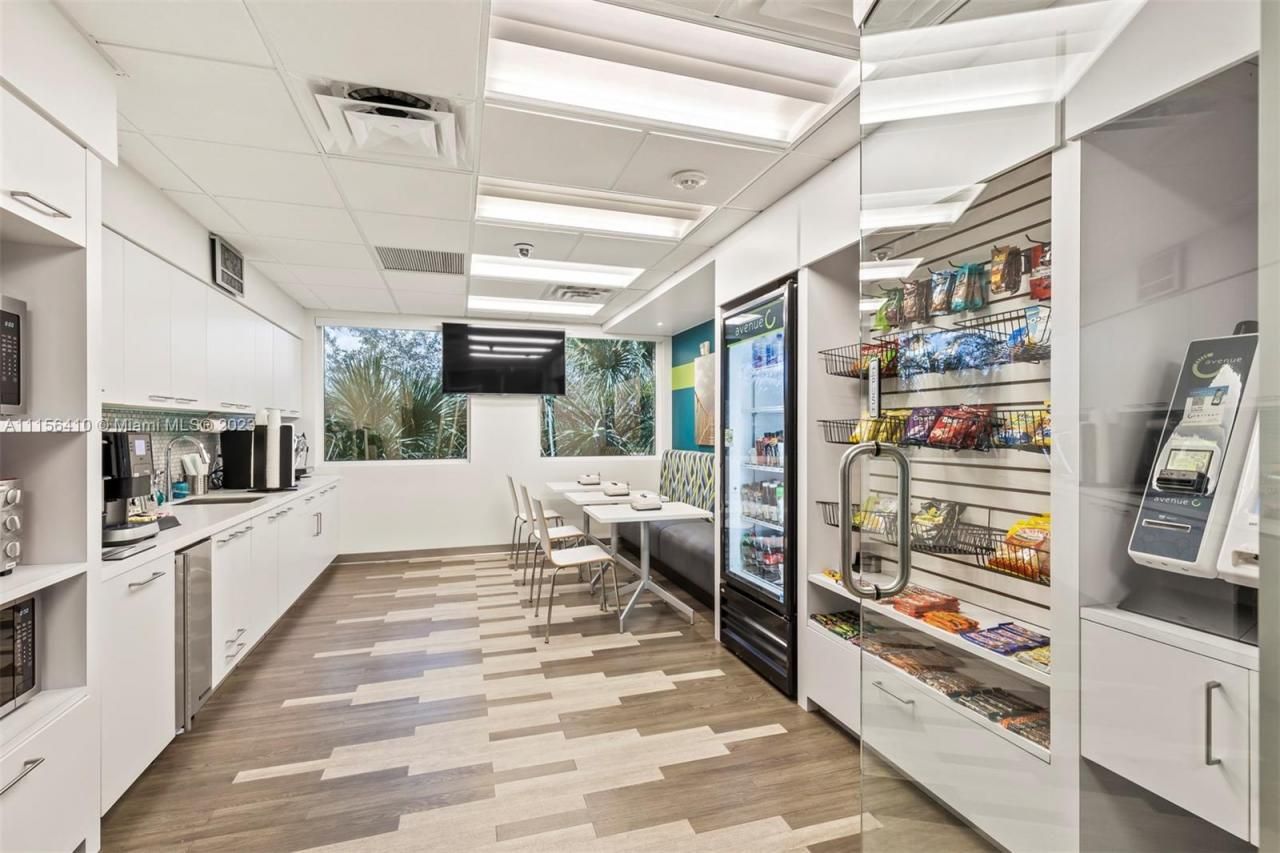 1455 N Park Dr, Weston, FL 33326 Photo