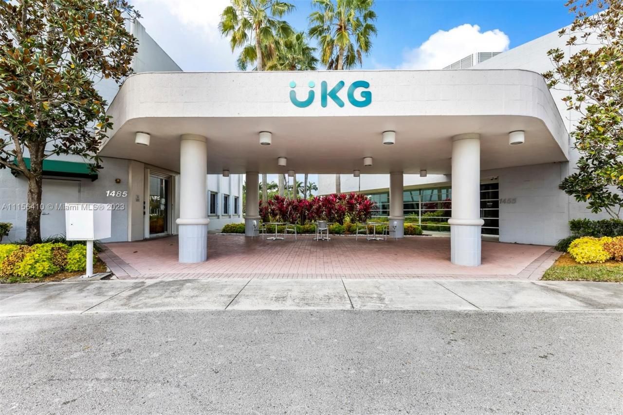 1455 N Park Dr, Weston, FL 33326 Photo