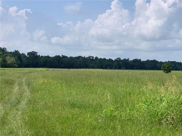 2 SUNSET RIDGE Lane, Des Allemands, LA 70030