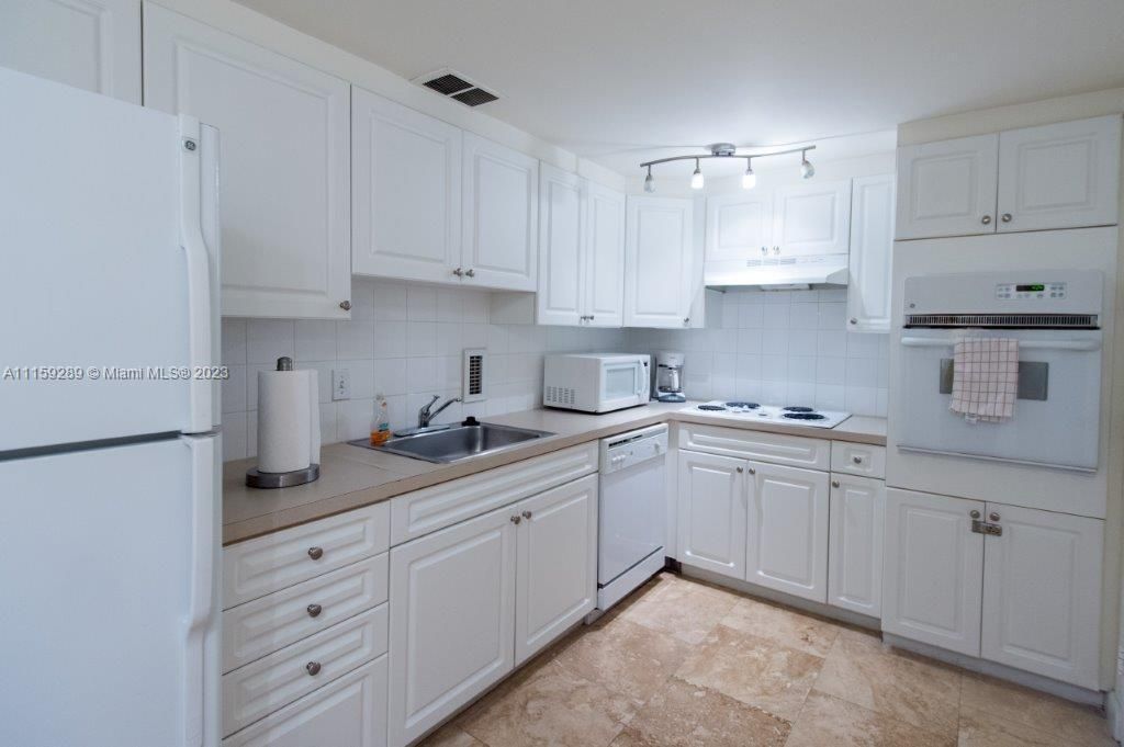 3901 S Ocean Dr, Unit 1H, Hollywood, FL 33019 Photo