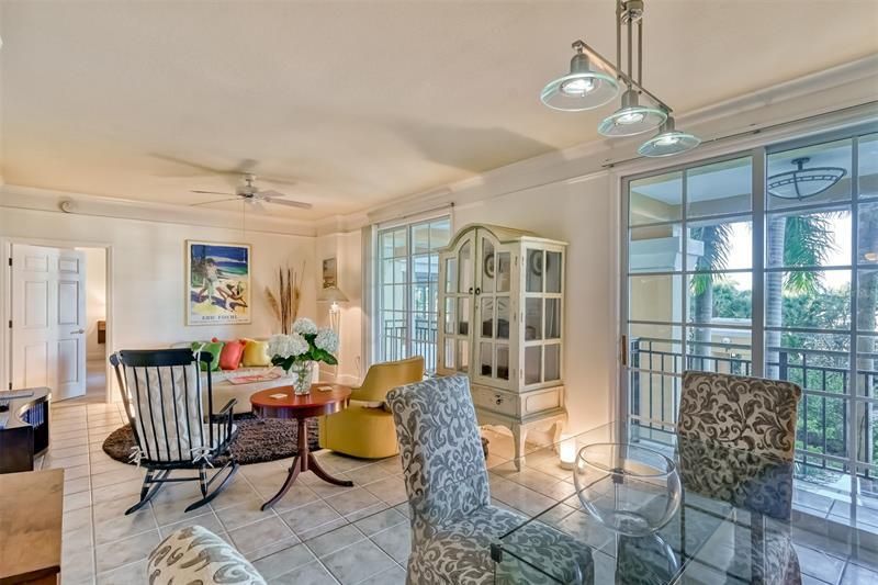 750 N Tamiami Trail, Unit 205, Sarasota, FL 34236 Photo