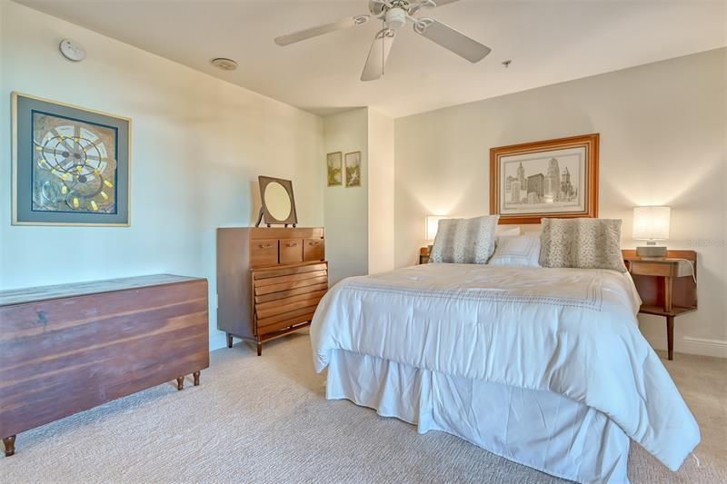 750 N Tamiami Trail, Unit 205, Sarasota, FL 34236 Photo