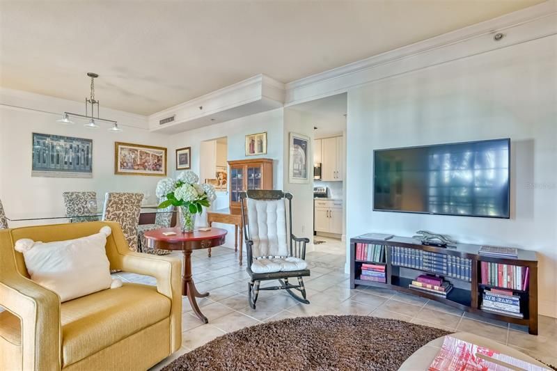 750 N Tamiami Trail, Unit 205, Sarasota, FL 34236 Photo