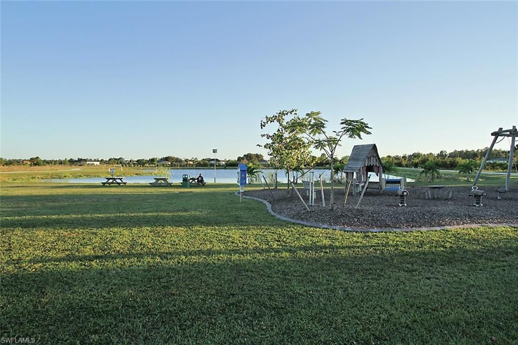 37th Ave Ne, Naples, FL 34120 Photo