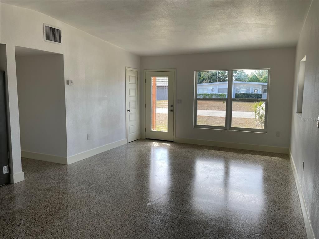 3627 E Kaley Avenue, Orlando, FL 32812 Photo
