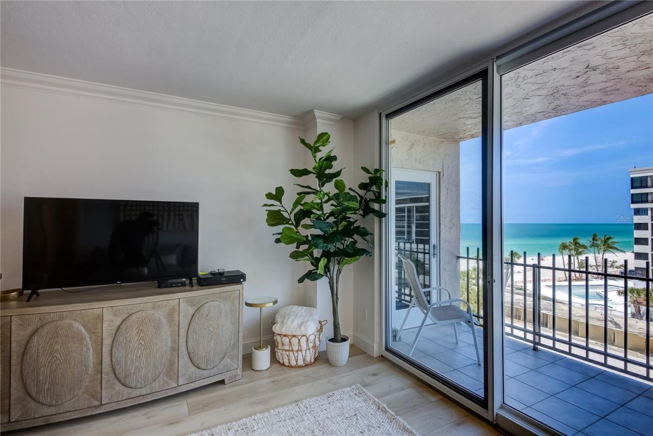 1212 Benjamin Franklin Drive, Unit 504, Sarasota, FL 34236 Photo