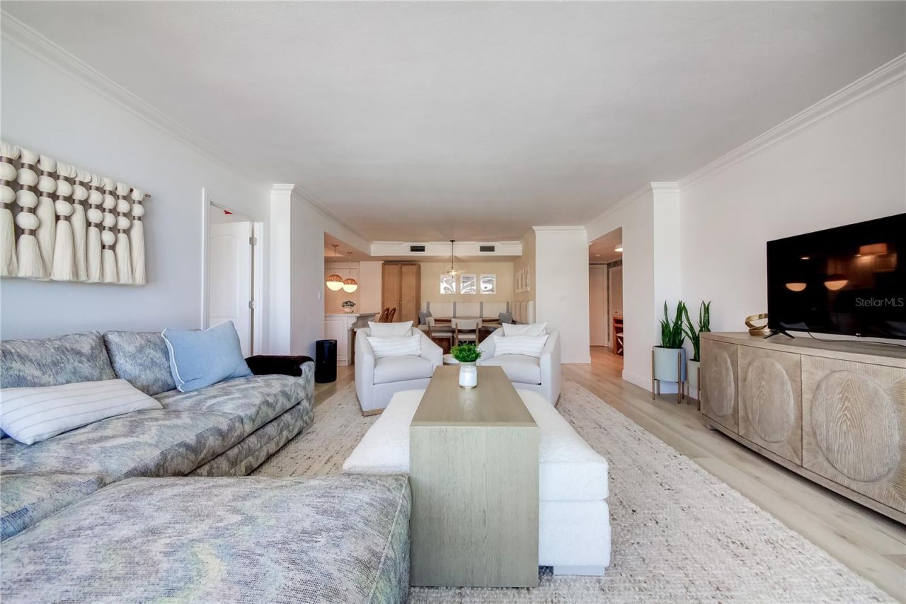 1212 Benjamin Franklin Drive, Unit 504, Sarasota, FL 34236 Photo