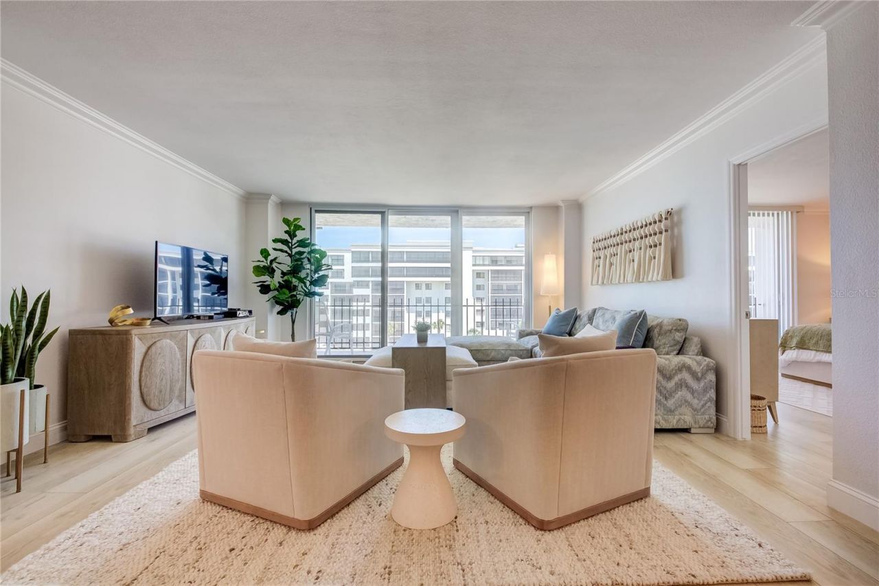 1212 Benjamin Franklin Drive, Unit 504, Sarasota, FL 34236 Photo