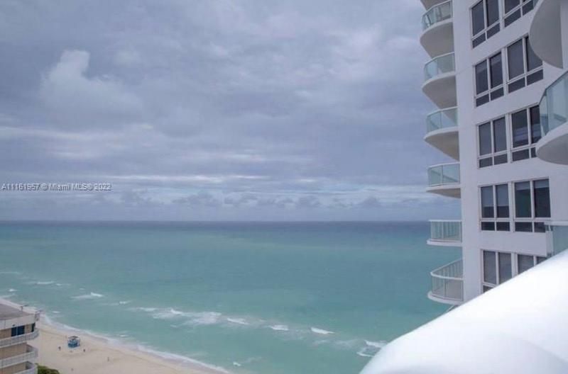 6365 Collins Ave, Unit 2409, Miami Beach, FL 33141 Photo