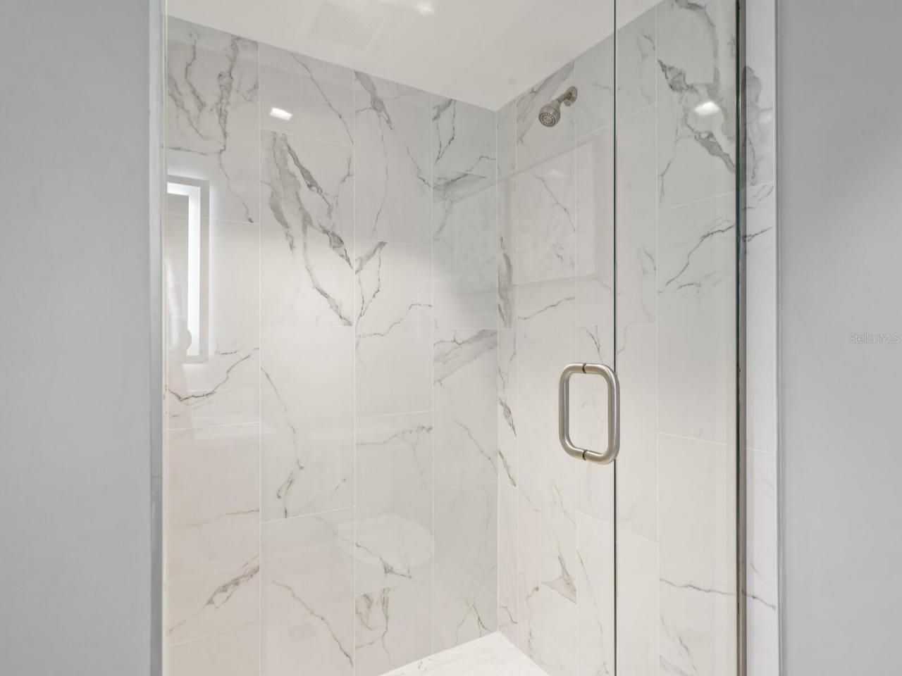 1558 4th Street, Unit 406, Sarasota, FL 34236 Photo