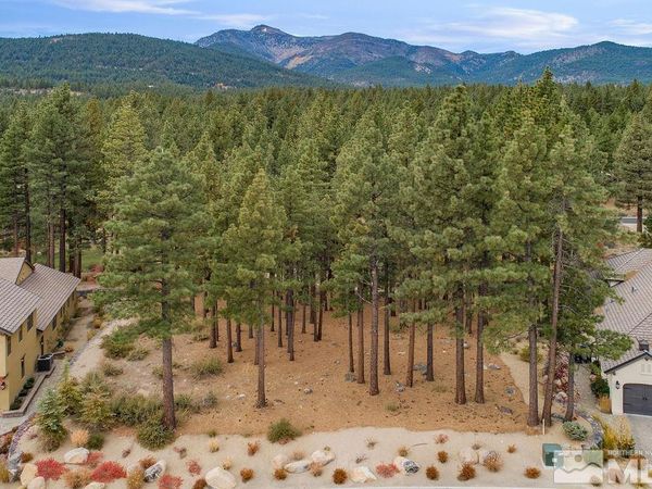 20647 Chanson Way, Reno, NV 89511