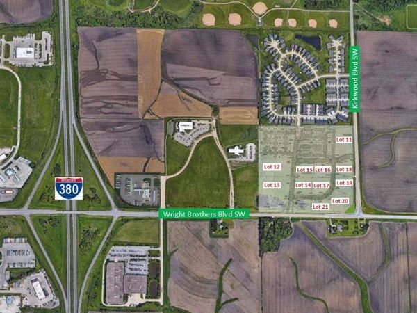 110 SW Audrey Way, Cedar Rapids, IA 52404